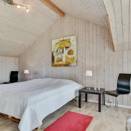 Katrina - 50m To The Fjord By Interhome *